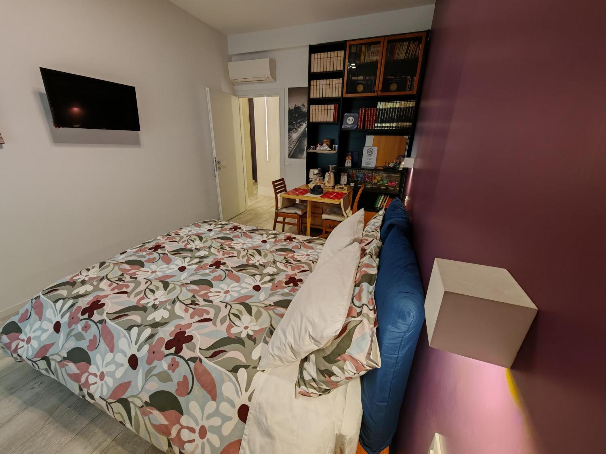 Posada De Liz Y Fabrizio Roma Ngoại thất bức ảnh